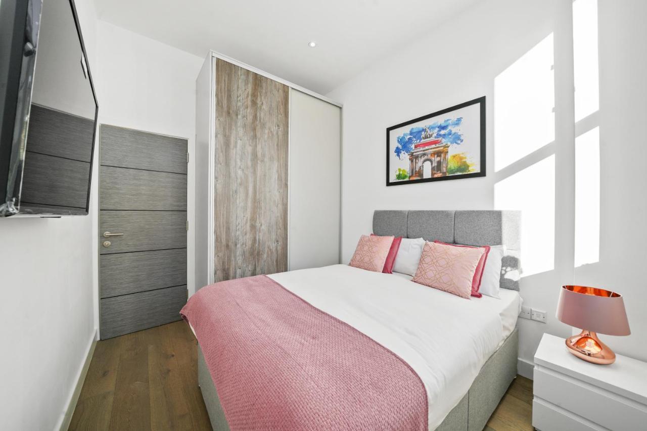 City Prime Apartments Лондон Екстериор снимка Bedroom