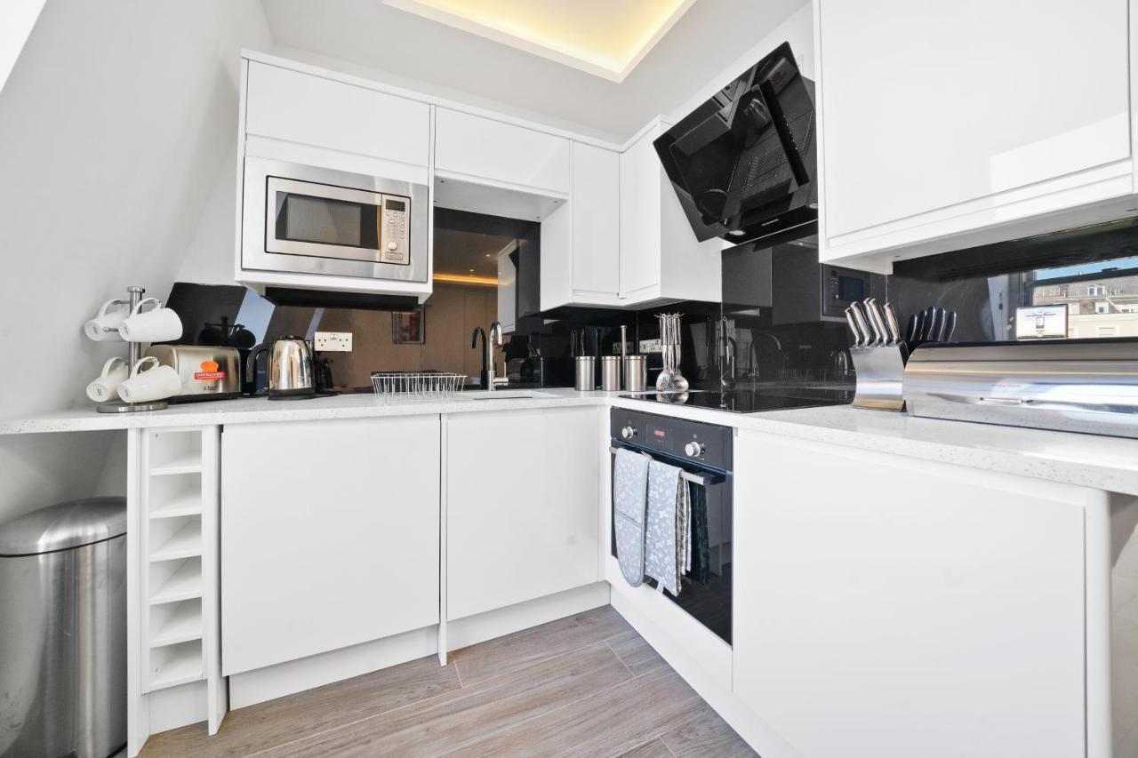 City Prime Apartments Лондон Екстериор снимка A modern kitchen